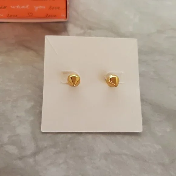 💕 NEW Stella & Dot Deja Vu Pearl Pyramid 2 in 1 Post Earrings 💕 - Picture 2 of 5